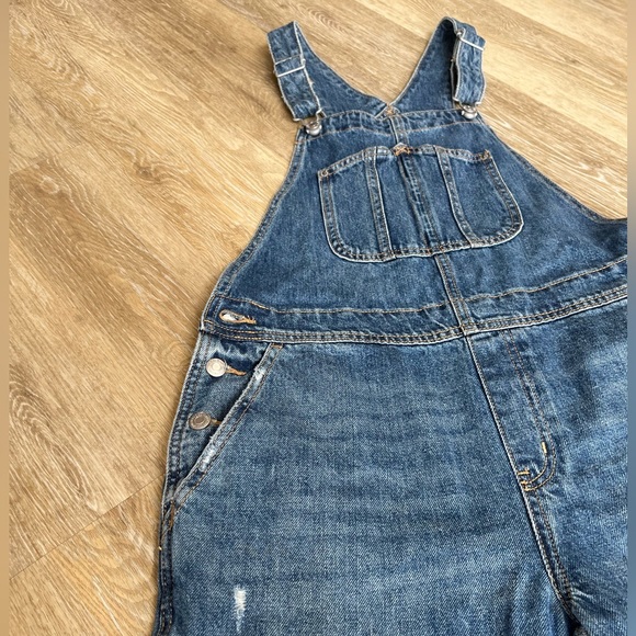 Old Navy Overalls. Size 10. Blue. No rips, slight distressed spot. - Picture 3 of 5